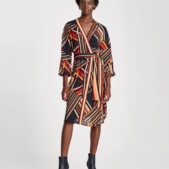 Zara Wrap Dress - Picture 6 of 6